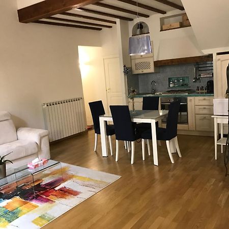 Oasi Letizia Apartment Firenze Bagian luar foto