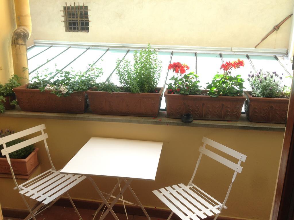Oasi Letizia Apartment Firenze Bagian luar foto